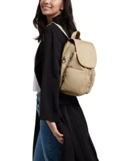 KIPLING NEW CITY PACK S Zainetto Con Patta -borsa alla moda negozio kipling new city pack s zainetto con patta natural beige 196249706565 6